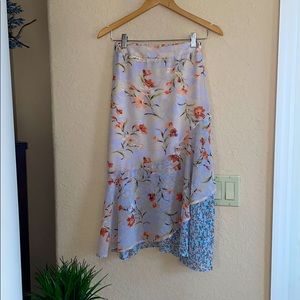 Floral tiered skirt small